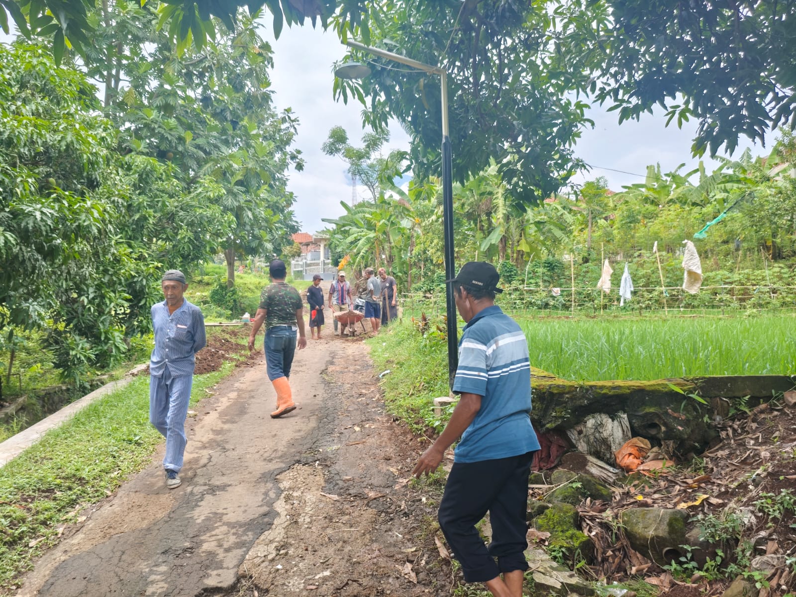 Swadaya Masyarakat Dusun Karya Bhineka